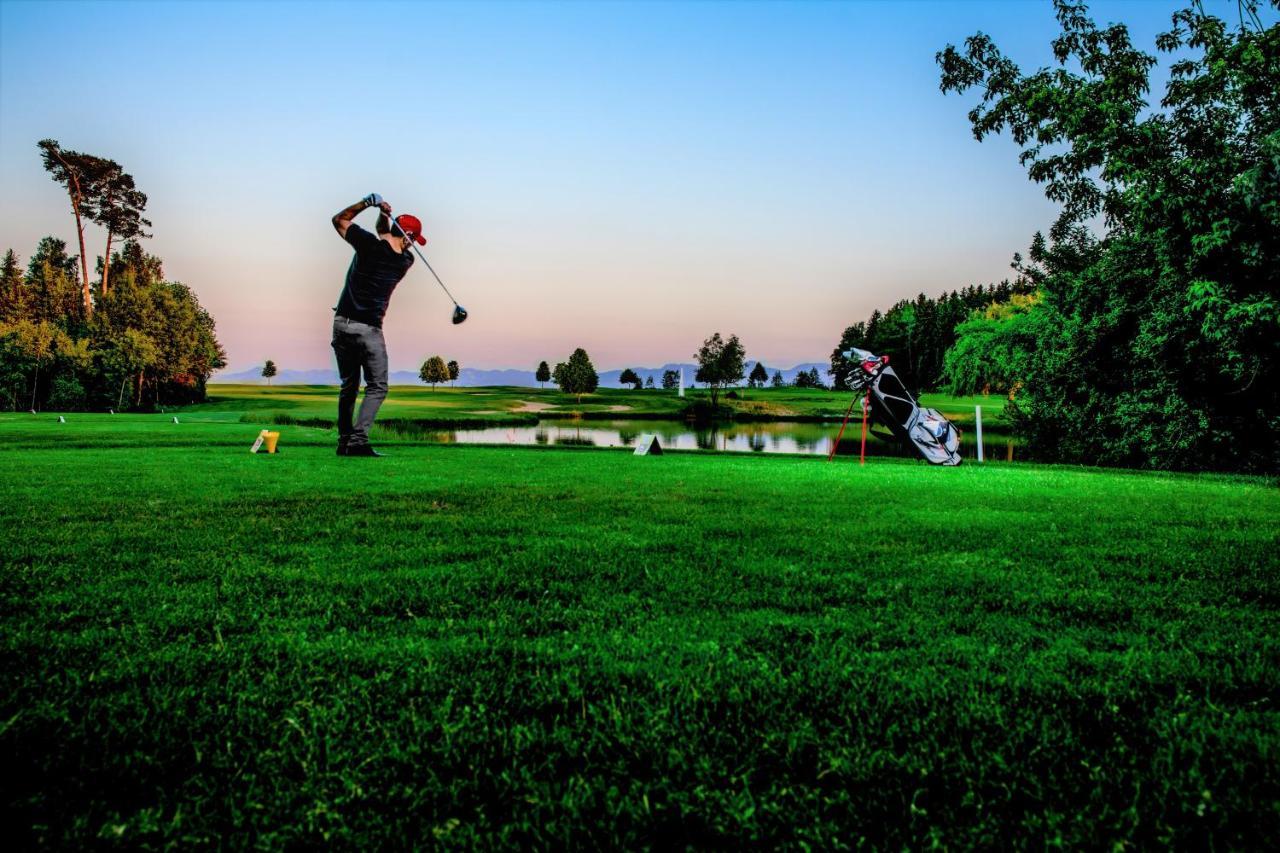 Og'S Golf Lodge Kematen an der Krems Dış mekan fotoğraf