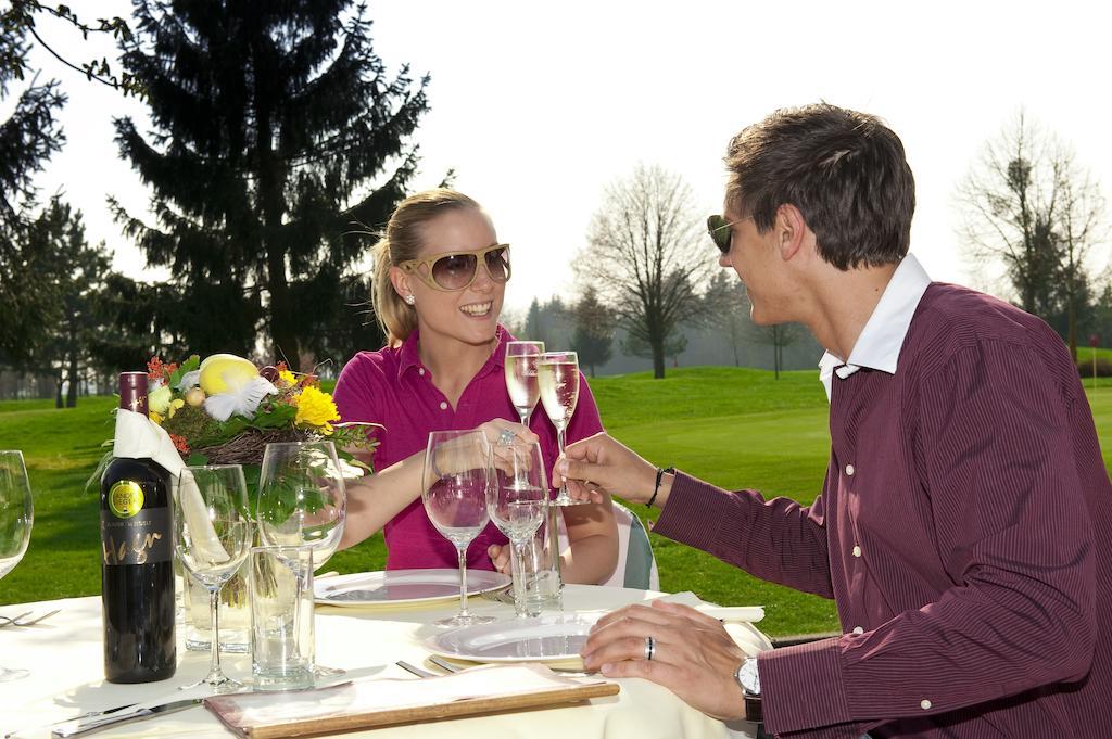 Og'S Golf Lodge Kematen an der Krems Oda fotoğraf